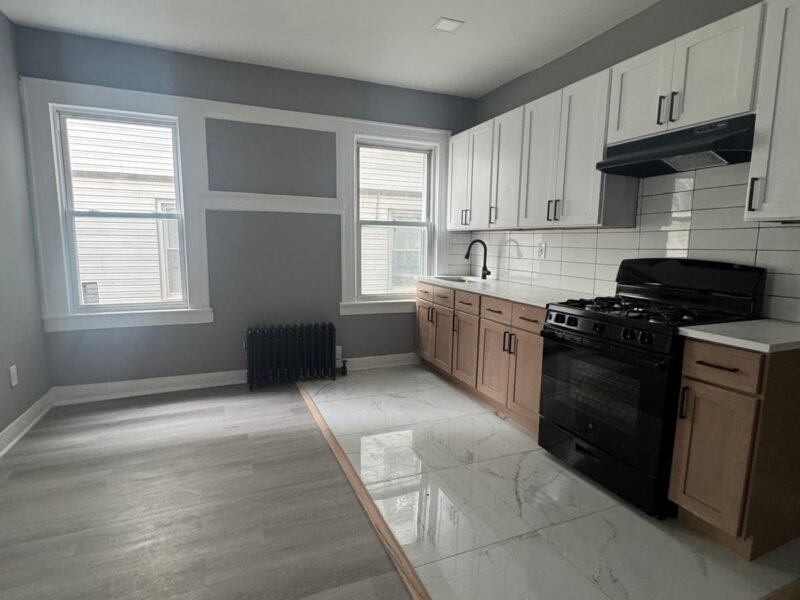 192 Goldsmith Ave Newark, NJ 07112