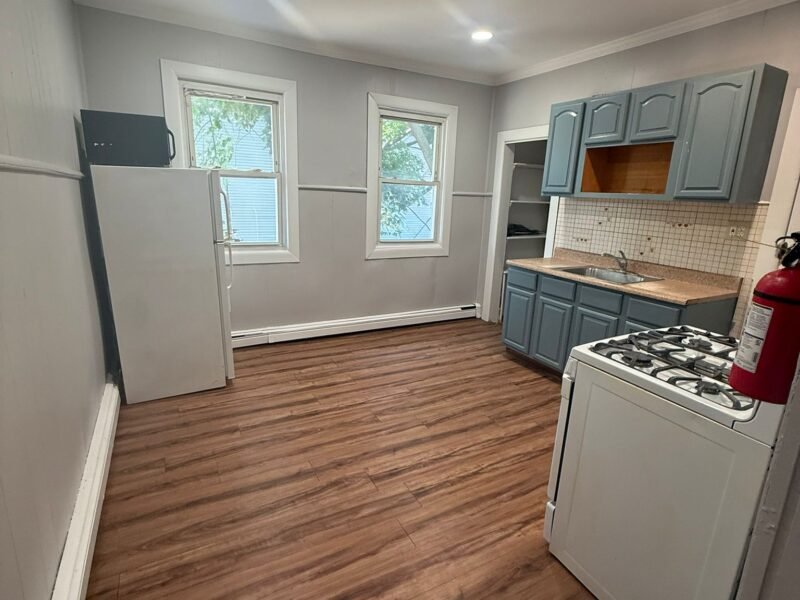 71 Haledon Ave Paterson, NJ 07522