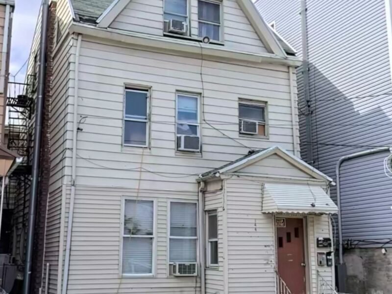 144 Wakeman Ave Newark, NJ 07104 Estados Unidos