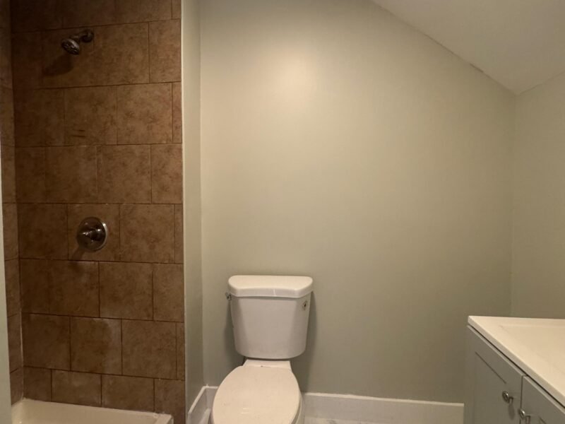 556 E 18th St Paterson, NJ 07514