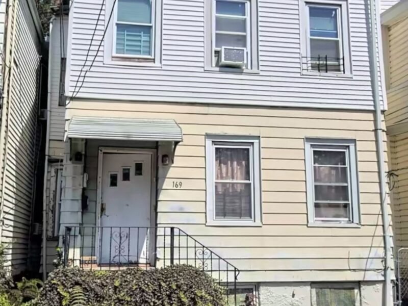 169 Pearl St Paterson, NJ 07501 Estados Unidos