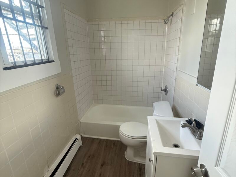 APARTAMENTO DISPONIBLE