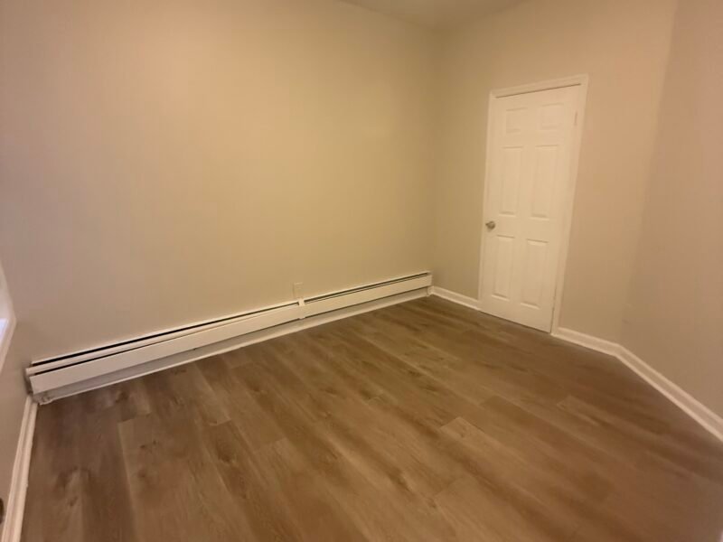 SOLO CON UN MES DE DESPOSITO