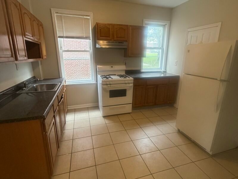 SOLO CON UN MES DE DESPOSITO