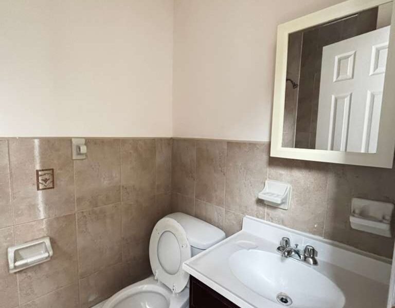 393 13th Ave, Newark, NJ 07103