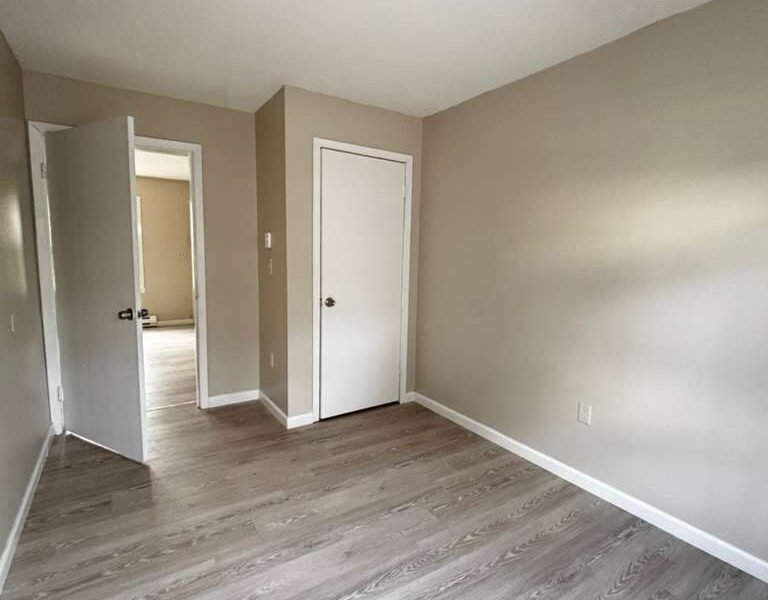 414 S 6Th St, Newark, NJ 07103