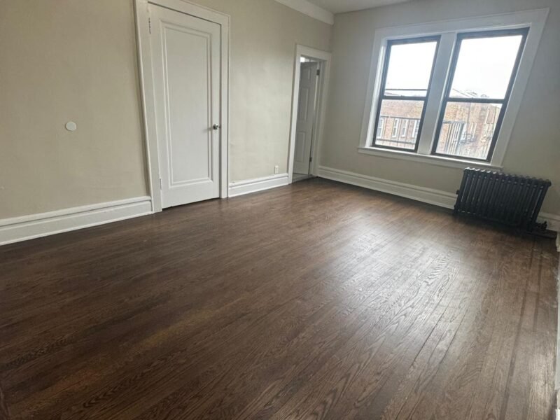 24 S Grove St, East Orange