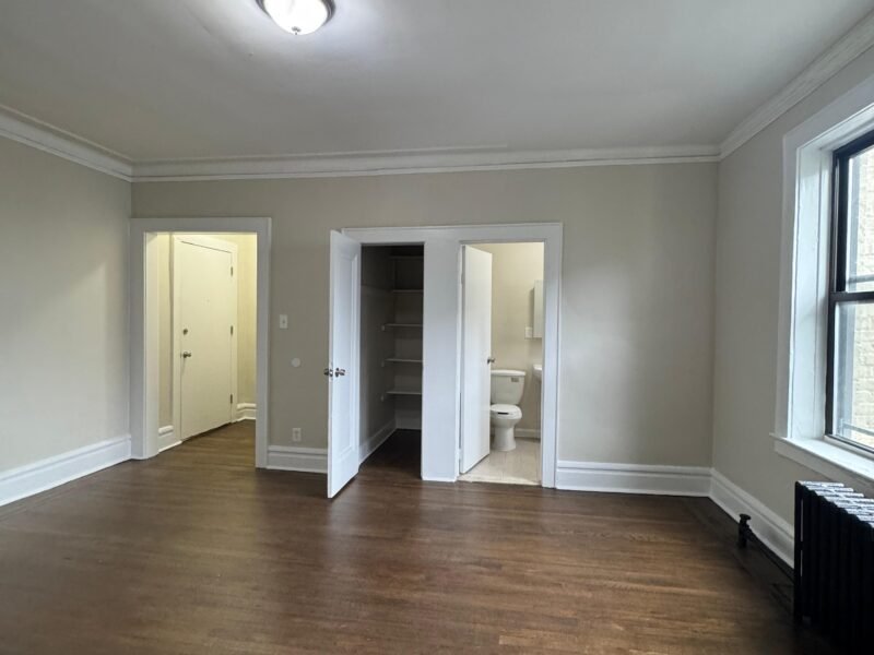 24 S Grove St, East Orange