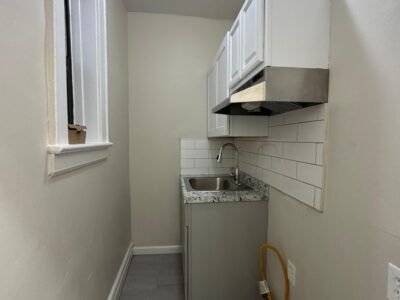 24 S Grove St, East Orange