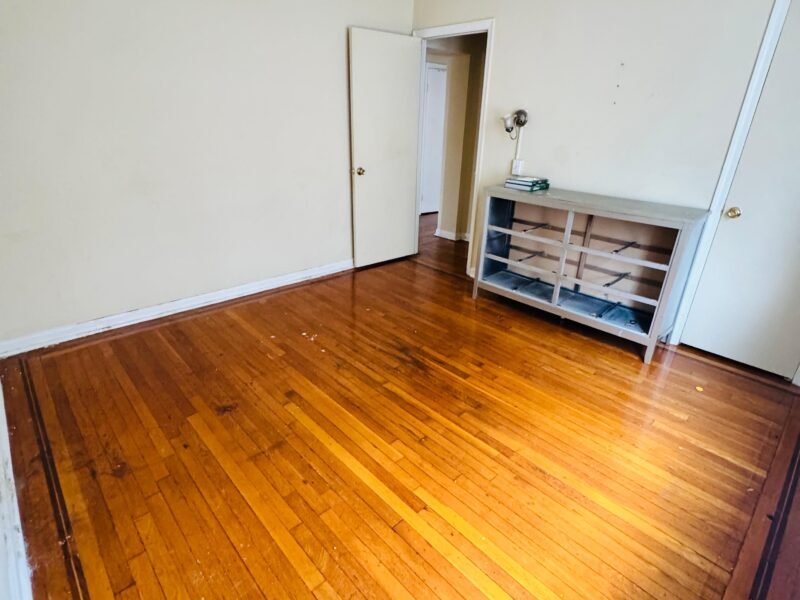 383 Clifton Ave, Newark