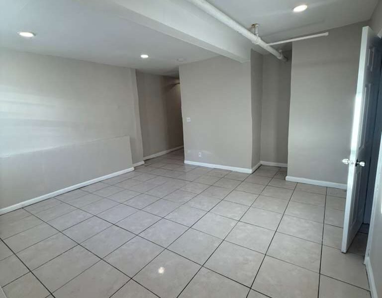 323 Park Ave, Newark, NJ