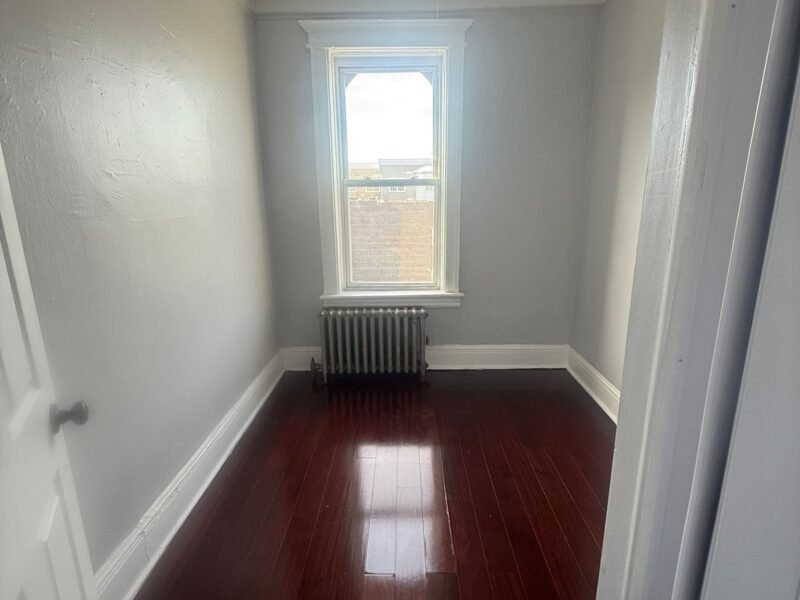 90 Lake St, Jersey City, Nj