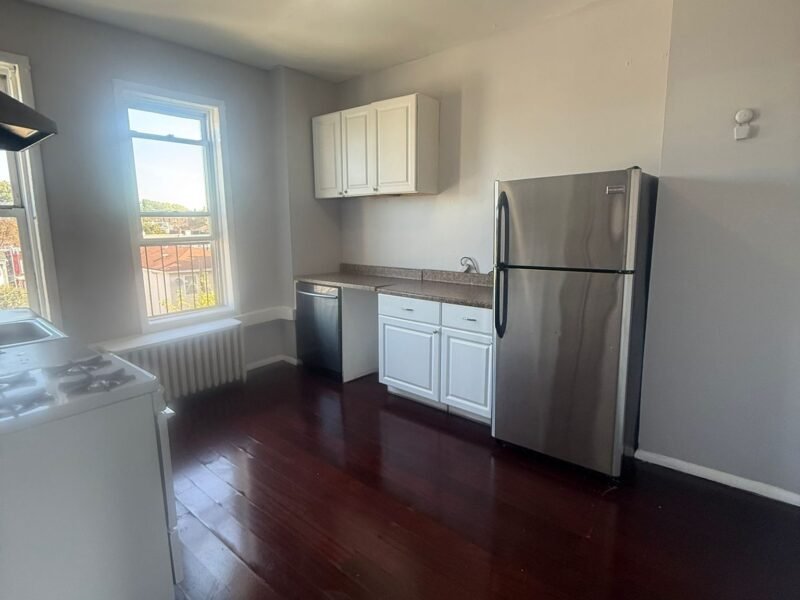 90 Lake St, Jersey City, Nj