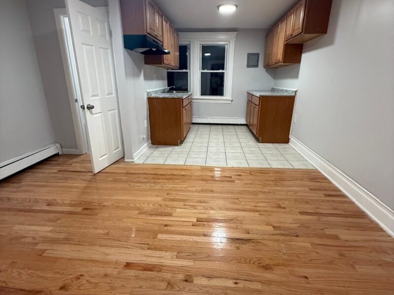 75 N 15th St, East Orange