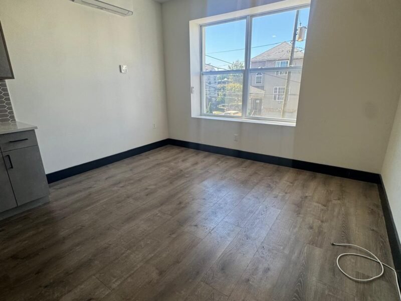 11 Thomas St, Newark