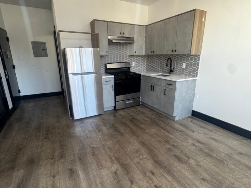 11 Thomas St, Newark