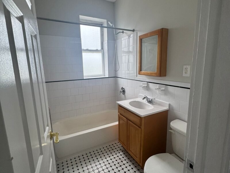 75 N 7th St, Newark, NJ 07107