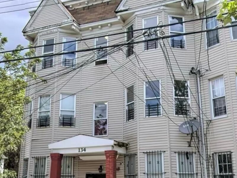 134 Stegman St, Jersey City