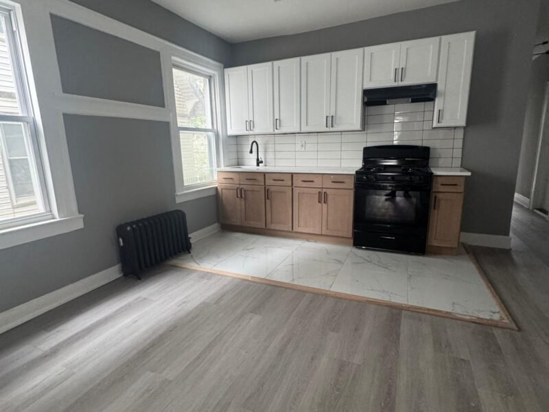 192 Goldsmith Ave Newark, NJ 07112