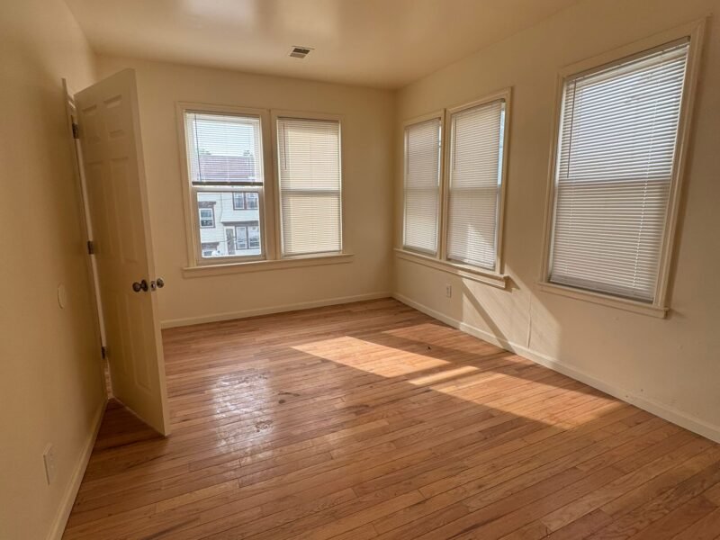 52 Fabyan pl, Newark, NJ, 07108