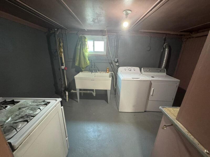 113 Gesner St, Linden, NJ 07036