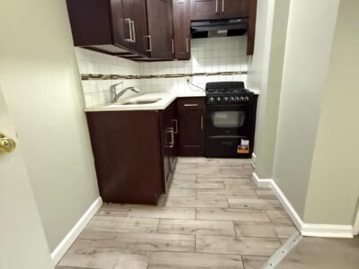 812 Clinton Ave Newark, NJ 07108