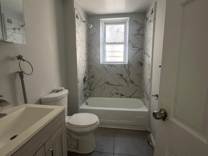 141 Park Ave Newark, NJ 07104