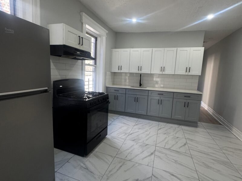 141 Park Ave Newark, NJ 07104