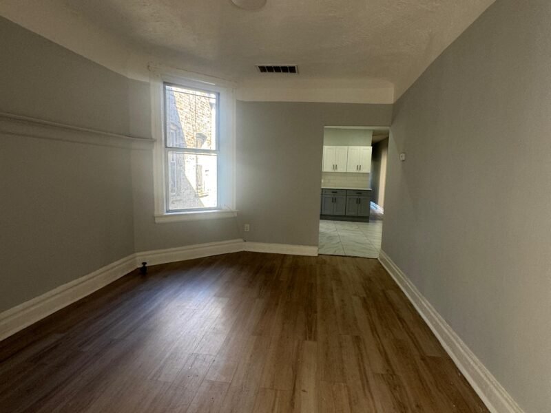 141 Park Ave Newark, NJ 07104