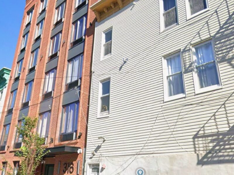 316 Forrest St, Jersey City