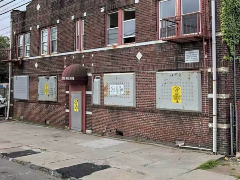 300 Lyons Ave, Newark