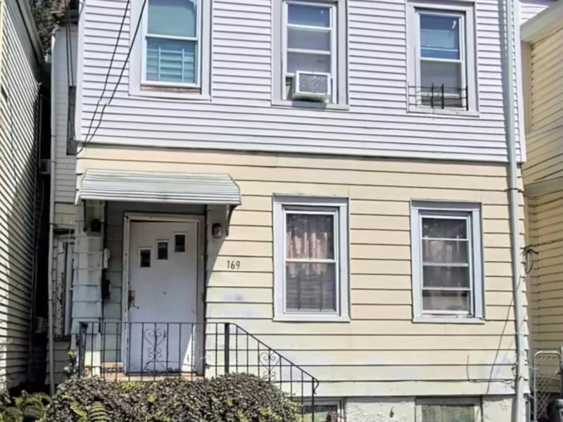 169 Pearl St, Paterson