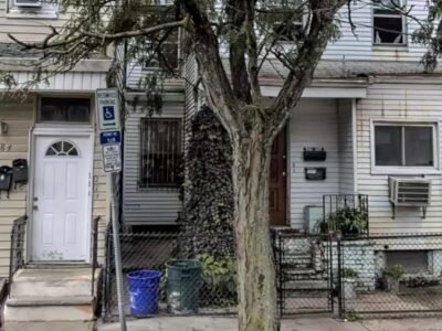 186 Parker St, Newark