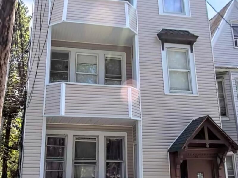 40 Columbia Ave, Newark