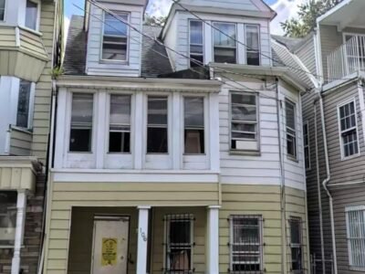 106 Milford Ave, Newark