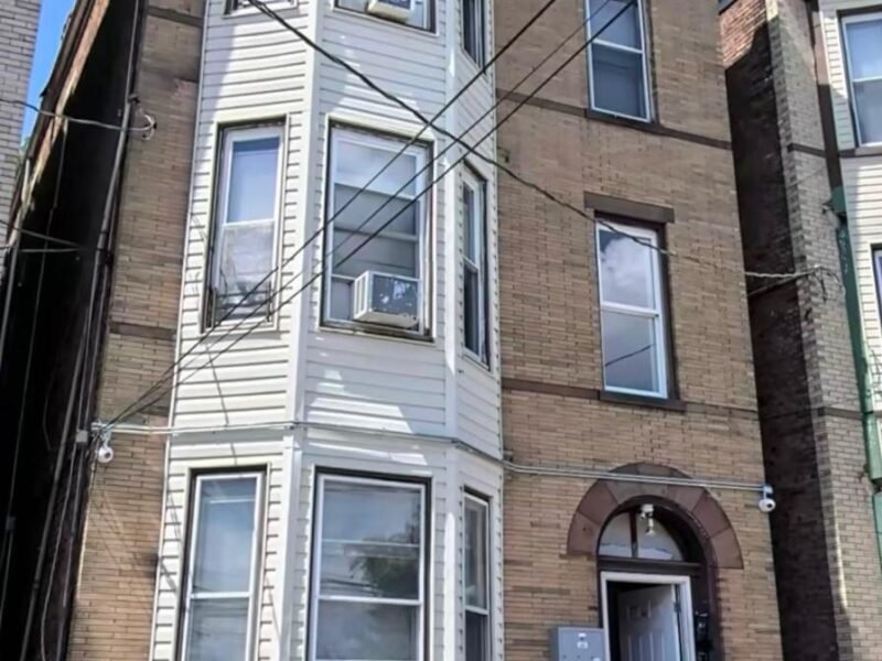 369 Morris Ave, Newark