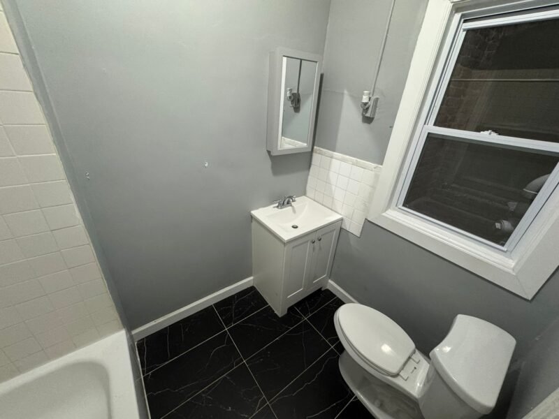 35 Shepard AveEast Orange, NJ 07018, ESTADOS UNIDOS