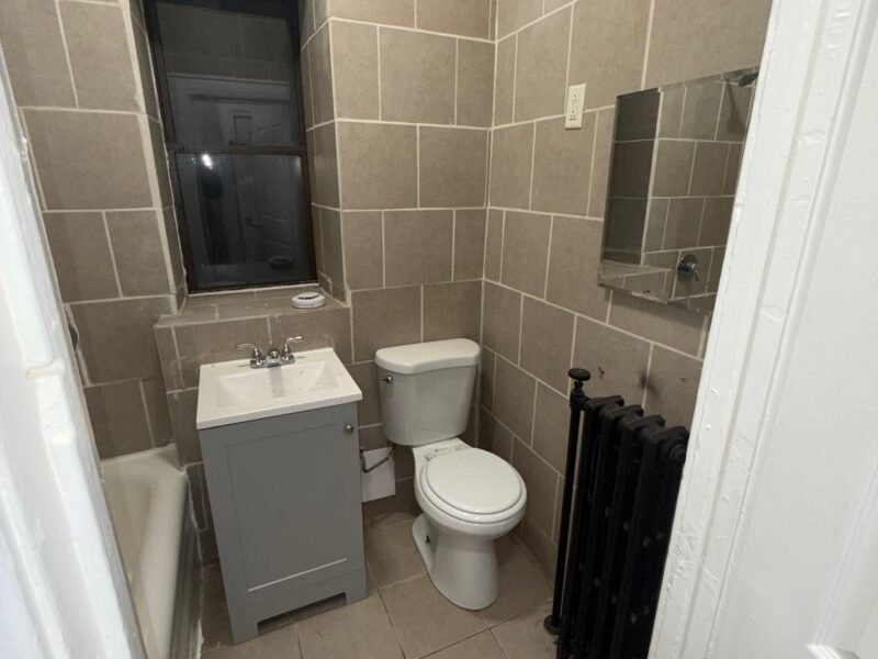 810 broadway newark , Nj 07104