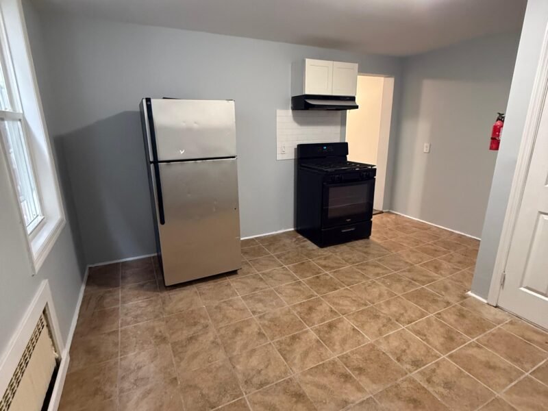 99 Brookdale Ave Newark, NJ 07106