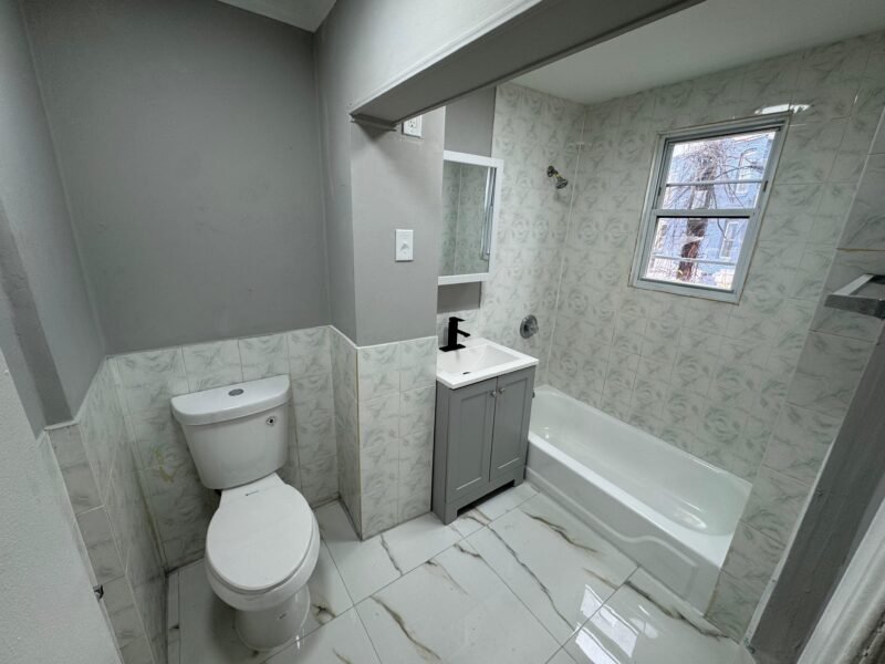 211 Parker St #2, Newark, Estados Unidos.