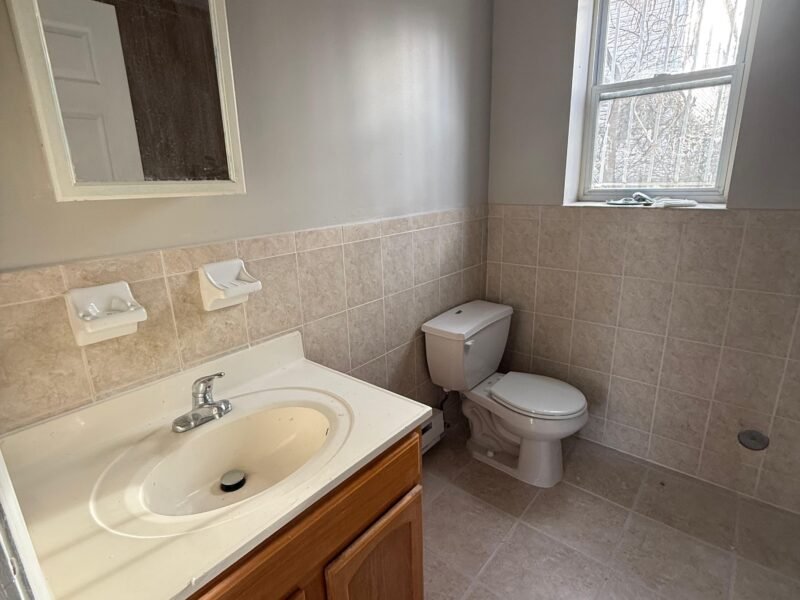 105 Aldine St Newark, NJ 07112