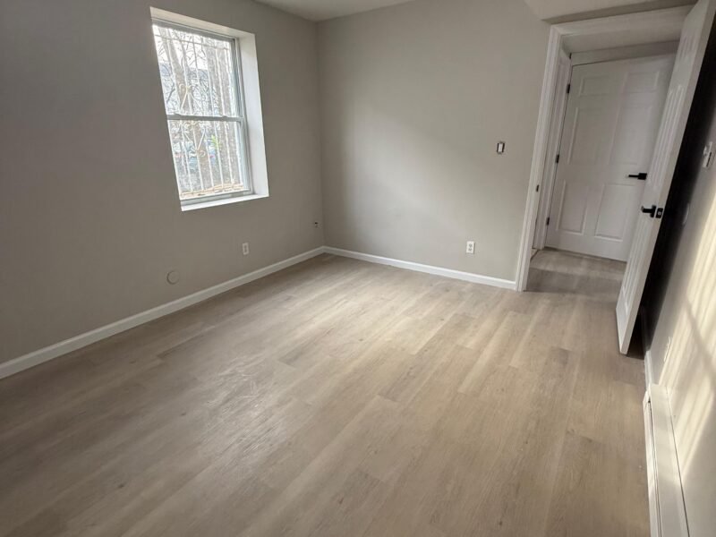 105 Aldine St Newark, NJ 07112