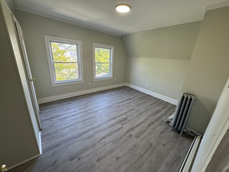 24 N 5th St Newark, NJ 07107, ESTADOS UNIDOS