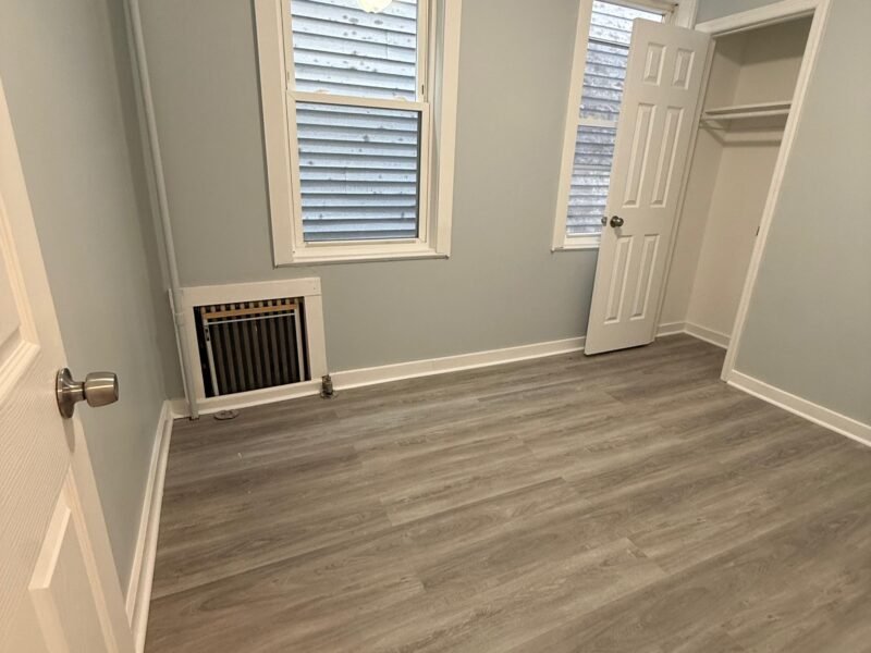 99 Brookdale Ave Newark, NJ 07106