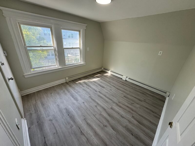 24 N 5th St Newark, NJ 07107, ESTADOS UNIDOS