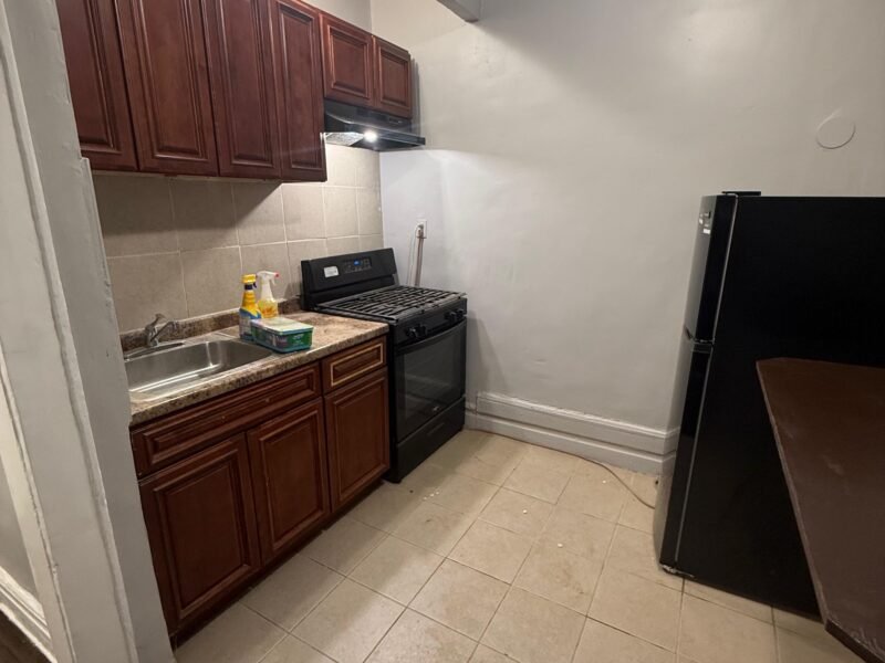 810 broadway newark , Nj 07104