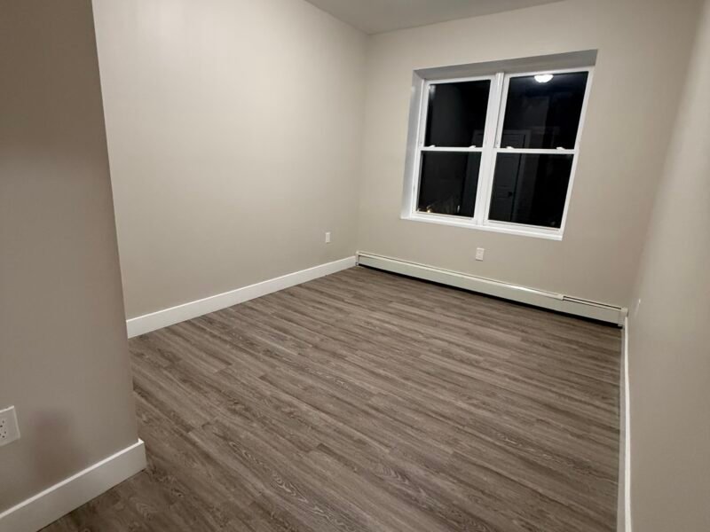 856 S 16th St Newark, NJ 07108