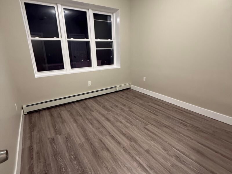 856 S 16th St Newark, NJ 07108