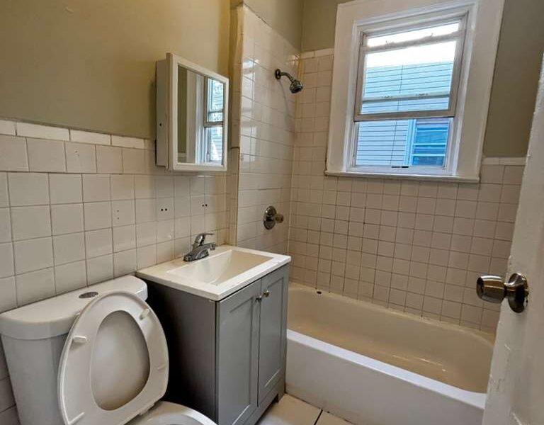 256-258 S Munn Ave, Irvigton, NJ 07111