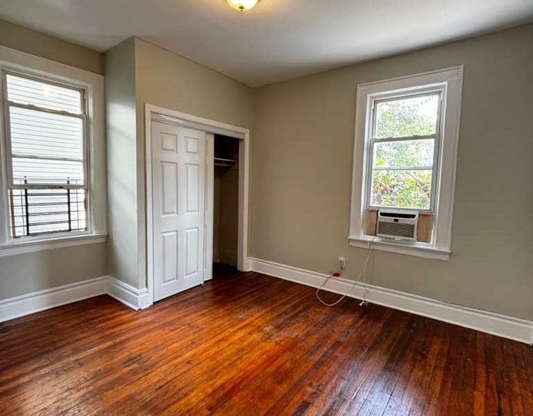 256-258 S Munn Ave, Irvigton, NJ 07111